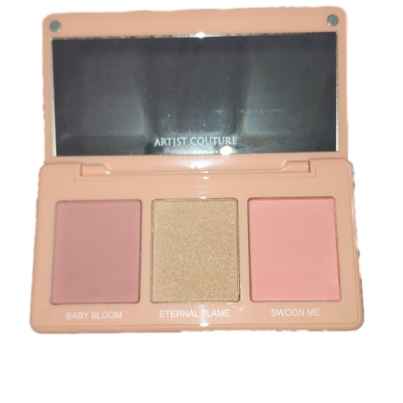 BNIB Face Palette - Picture 7 of 8